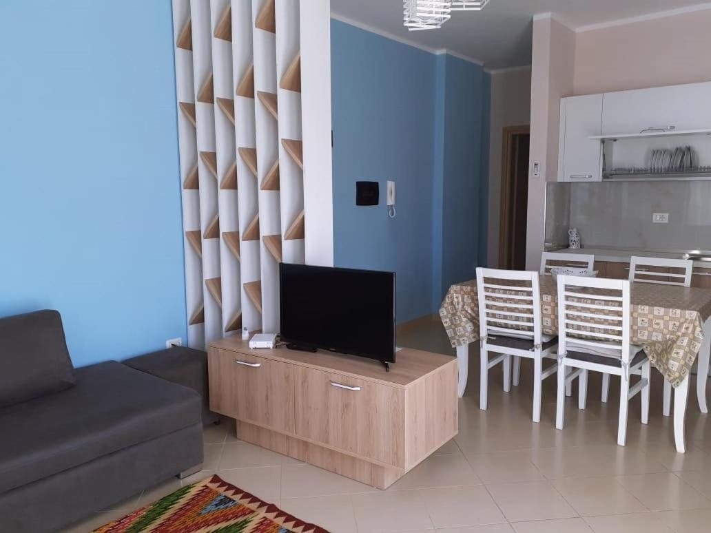 Beach Apartments Era Orikum Bagian luar foto