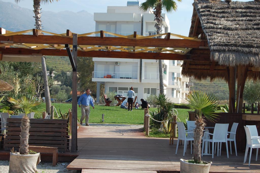 Beach Apartments Era Orikum Bagian luar foto